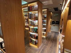 -思南书局(复兴中路店)