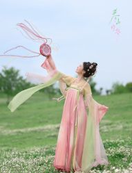 -雅云婚纱摄影工作室旗舰店