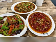 -歹歹的加个面过油肉拌面