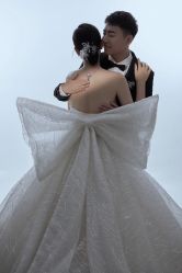 点击看大图 -至臻微拉婚纱摄影