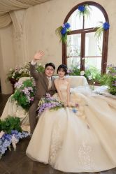 -都市丽人婚纱摄影