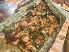 榛味包烧鸡脚筋-中8楼风尚云南菜(颐堤港店)
