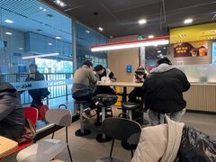 -麦当劳(轻轨曹杨路店)