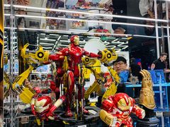 -泡泡玛特POPMART(侨福芳草地店)