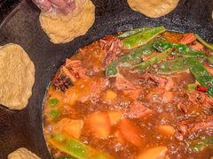 -哈尔滨烧烤·山河村铁锅炖(交大店)