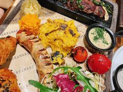 -Mark&Mars Restaurant
