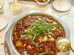 -乡土特色.冷锅鱼.牦牛肉汤锅