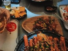 -何师烧烤Pro ·江湖川菜·小龙虾·精酿(太古里旗舰店)
