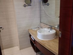 -天艺东环酒店(海口高铁东站龙湖天街店)