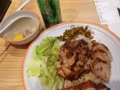 -瑞霖·隆江猪脚饭