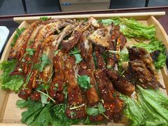 -民族手抓羊肉馆·滩羊手抓·烤全羊