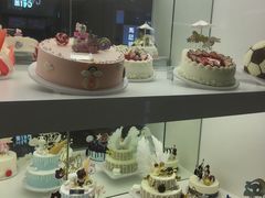 -面包新语(龙湖·西宸天街店)