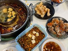 -蛙两只美蛙鱼头火锅(恒茂店)