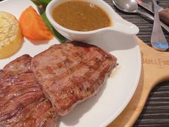 -斗牛士牛排餐厅(嘉里汇店)