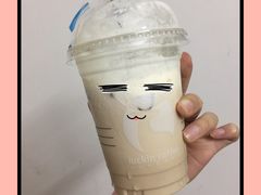 -瑞幸咖啡(同和金铂天地店)