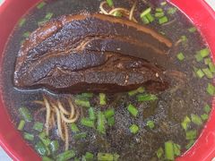 -小龙大肉面馆