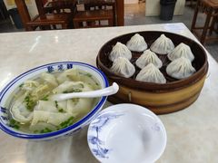 -聚笼鲜美食(凤凰街店)