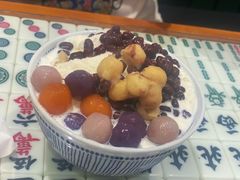 芋圆红豆牛奶冰-堂屋糖水店(愚园店)