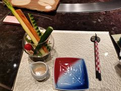 多彩色拉-Ginza Onodera铁板烧(外滩十八号店)