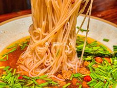 -八月美食小馆(银泰城总店)