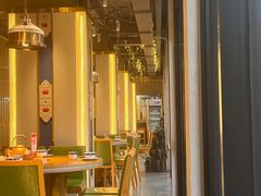 -娜仁图雅蒙古美食村(33小镇店)