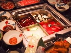 -海底捞火锅鲜切牛肉主题店(长寿路店)