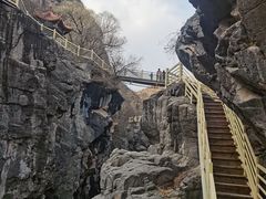 -百里山水画廊乌龙峡谷