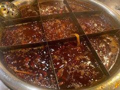 -邓莽子老火锅(中兴路总店)