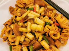 -东豪园林海鲜酒家(南港路辅路店)