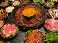 -渝井巷重庆老火锅(沈阳吉祥店)