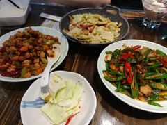 -张氏宽窄巷成都名小吃(茂业百货华强北店)