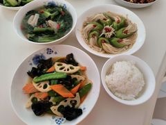-天鹅到家·保姆月嫂育儿嫂(朝阳店)