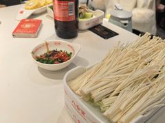 -八合里牛肉火锅(上海世茂广场店)