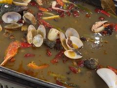 -鹏城人家海鲜酒家·23年老字号(较场尾店)