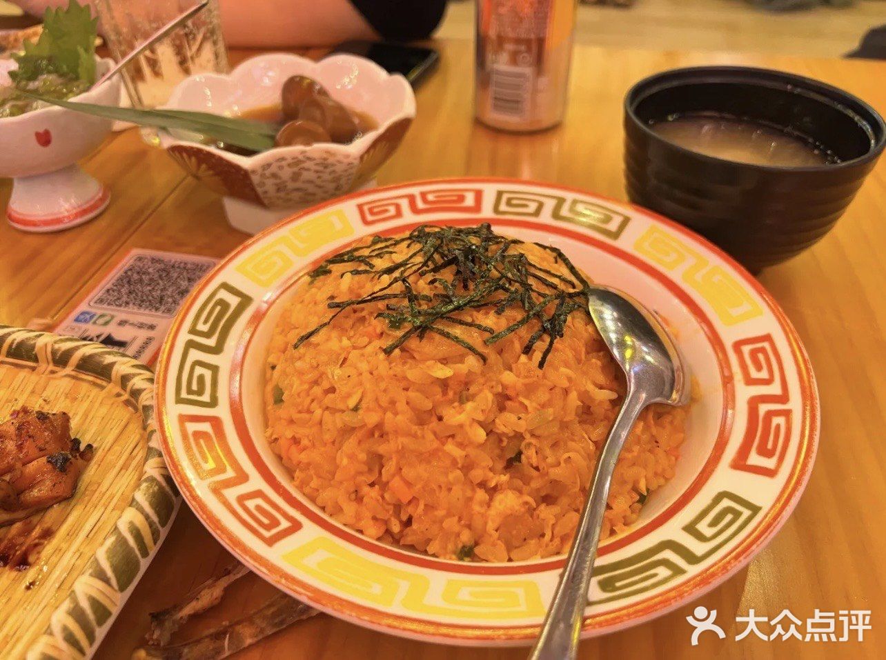 还有比一顿肆意的烧鸟更适合朋友小聚的呢