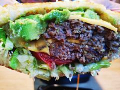 圣塔芭芭拉经典牛肉特堡-The Habit Burger Grill 哈比特汉堡(复兴soho店)