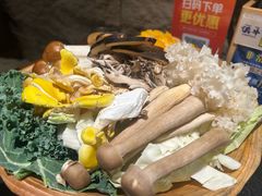 -滇牛云南火锅(桂林路店)