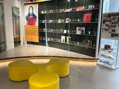 -浣熊唱片店(上海影城店)
