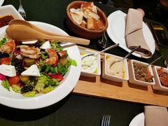 -Efes Turkish & Mediterranean Cuisine 艾菲斯餐厅(陆家嘴店)