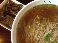 -朱鸿兴面馆(镇湖店)