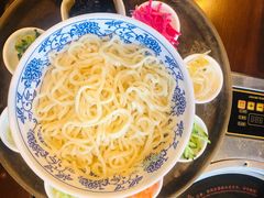 -亿诣蝎府炸酱面羊蝎子火锅(酷车小镇店)