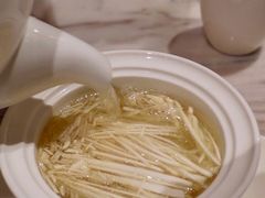 冲浪松茸-云采云南菜(中山北路店)