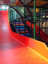 -动力星球家庭亲子游乐中心