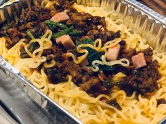 -喝丢一只鞋辣炒海鲜小烧烤(三八广场店)