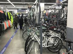 店内环境-迪卡侬(徐泾店)