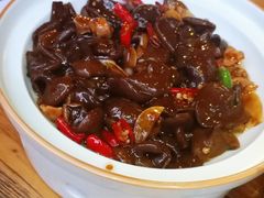 小炒黑牛干菌-胡桃里音乐酒馆(东区店)