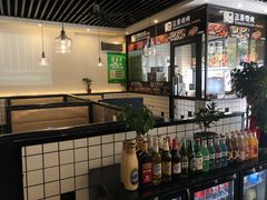 -三不牛腩(宾虹路店)