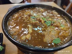 三鞭一花-三鞭一花·独一处·元英砂锅(海光寺店)