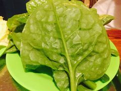 -洞庭洲·防空洞火锅·烧烤·铜锅涮肉(新百广场店)