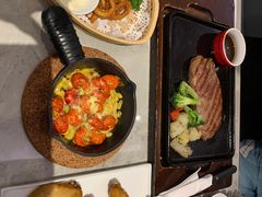 -必胜客(东大桥店)